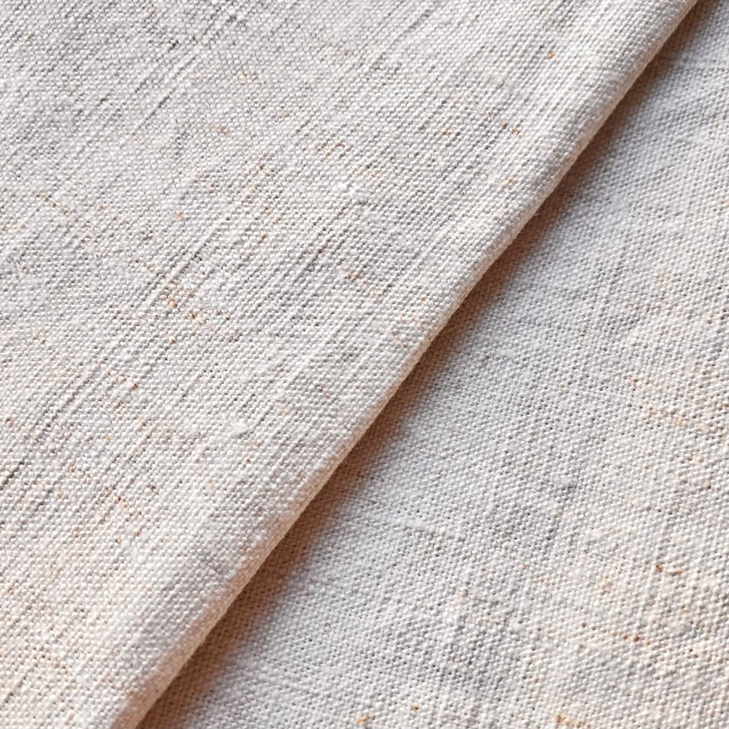 Artisanal linen fabric